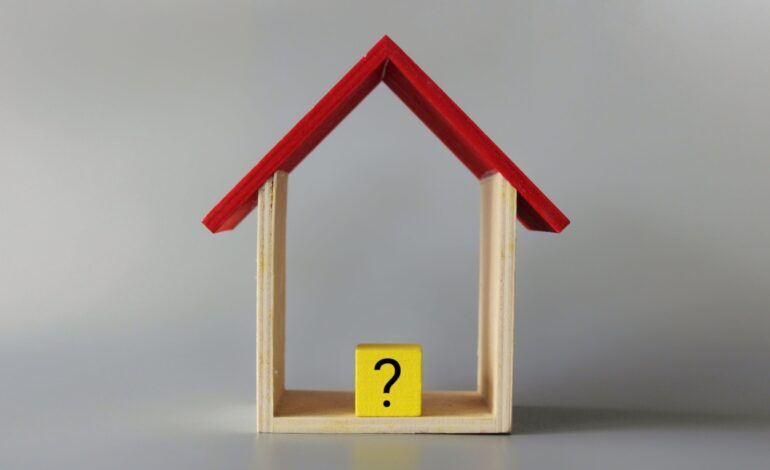 Decyzja o sprzedaży lub wynajmie nieruchomości: co warto wiedzieć